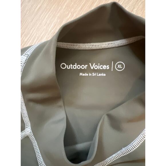 Outdoor Voices SplashKnit Cropped Rashguard Tea Tree Size Extra Large NWT - Picture 6 of 8